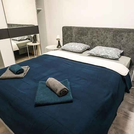 Chill Out Apartment Новий Сад Екстер'єр фото